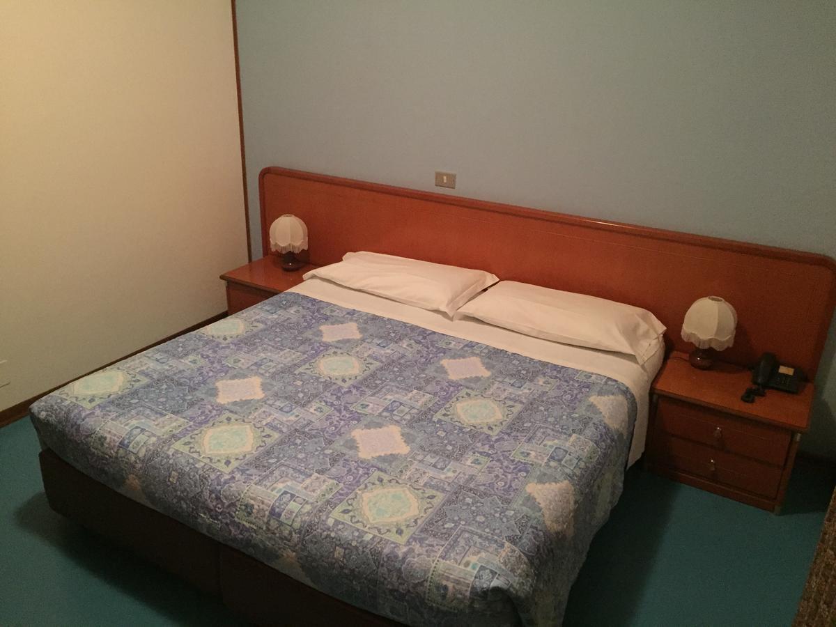 Hotel Pamela San Pietro in Casale Ngoại thất bức ảnh