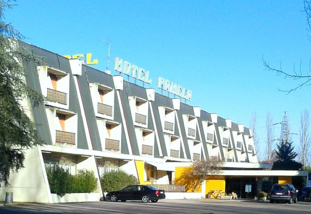 Hotel Pamela San Pietro in Casale Ngoại thất bức ảnh