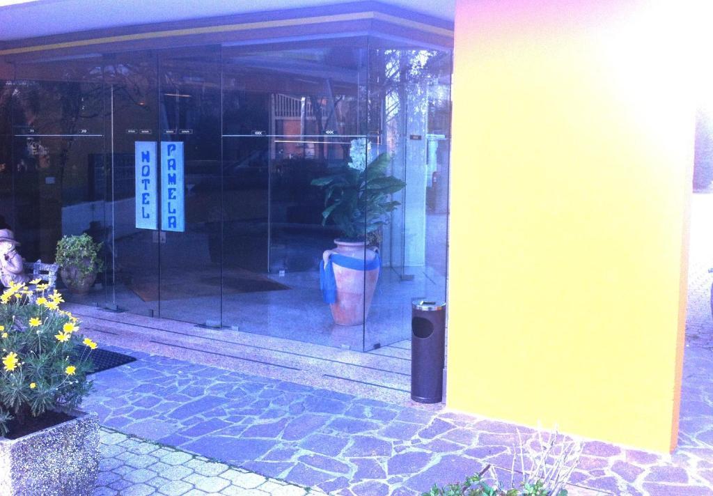 Hotel Pamela San Pietro in Casale Ngoại thất bức ảnh